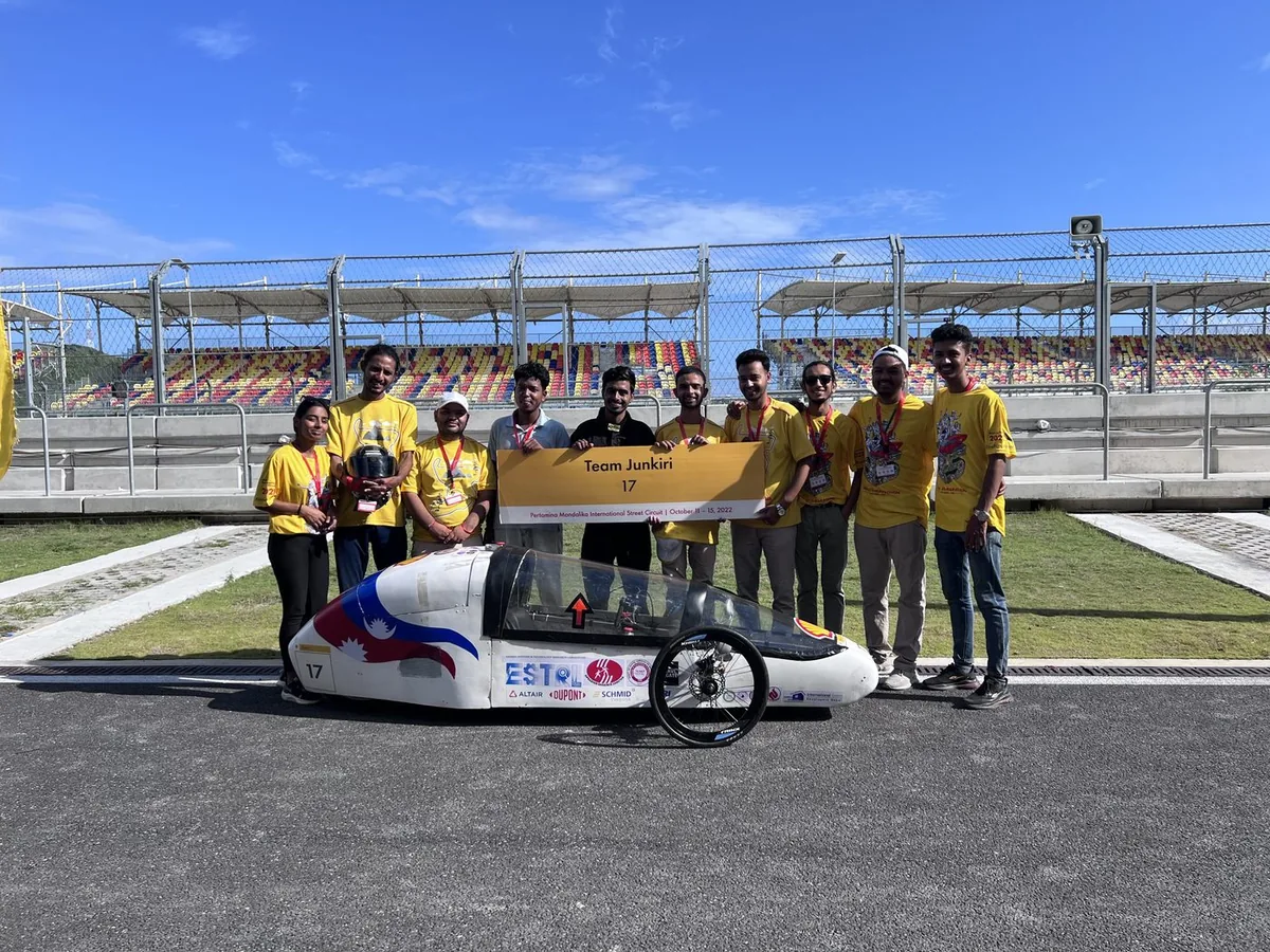 Team Junkiri on the Shell Eco-Marathon track